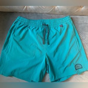 Men’s Hydro Series Patagonia Board Shorts 16inch- size L